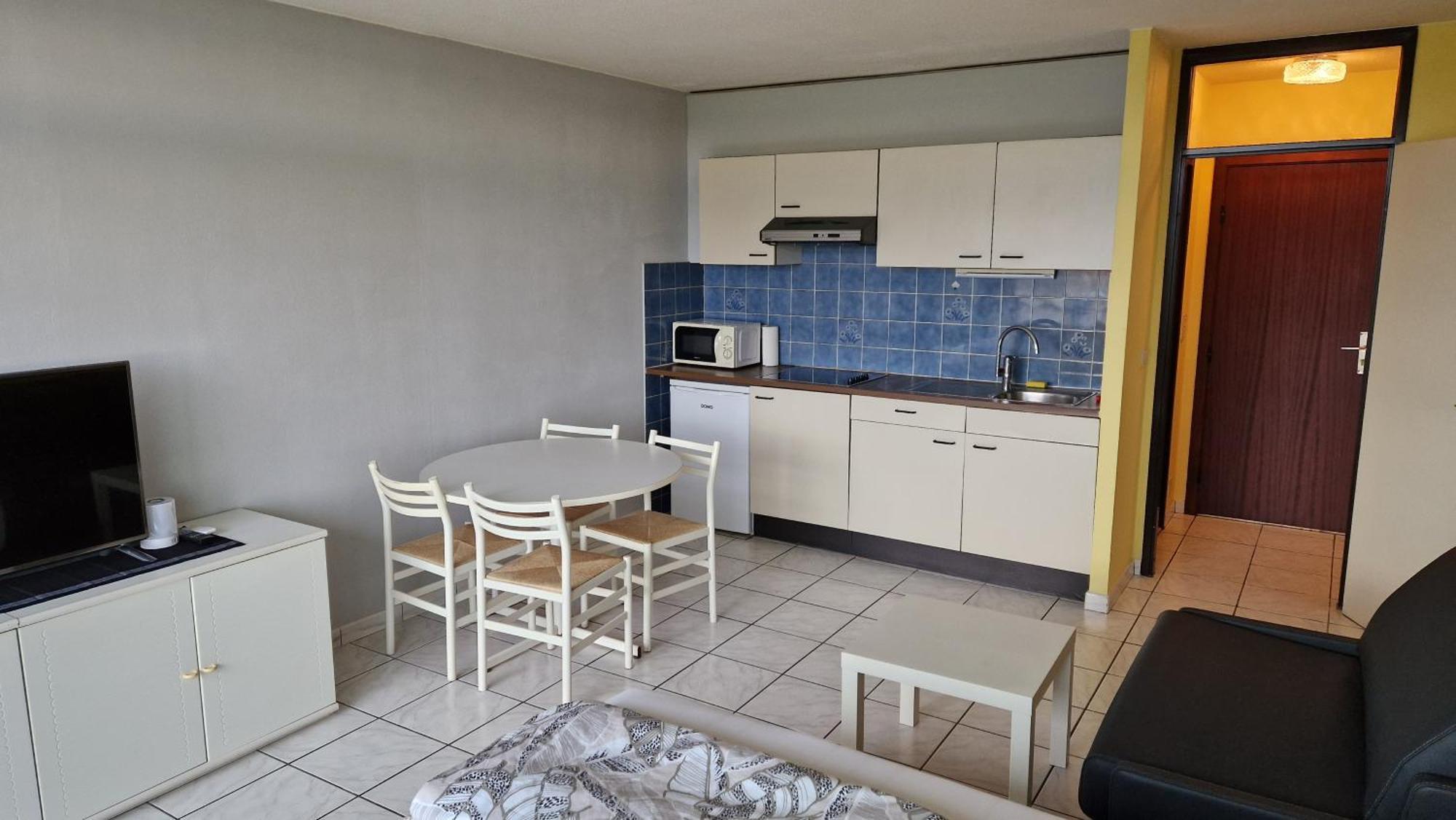 Studio Residentie Astrid Бреден Экстерьер фото