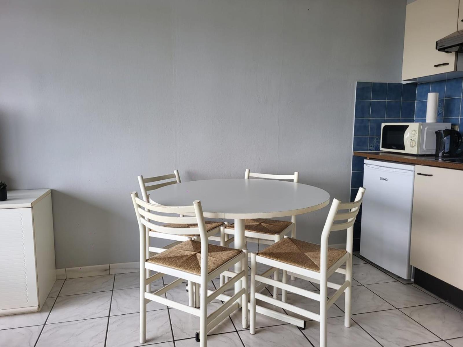 Studio Residentie Astrid Бреден Экстерьер фото